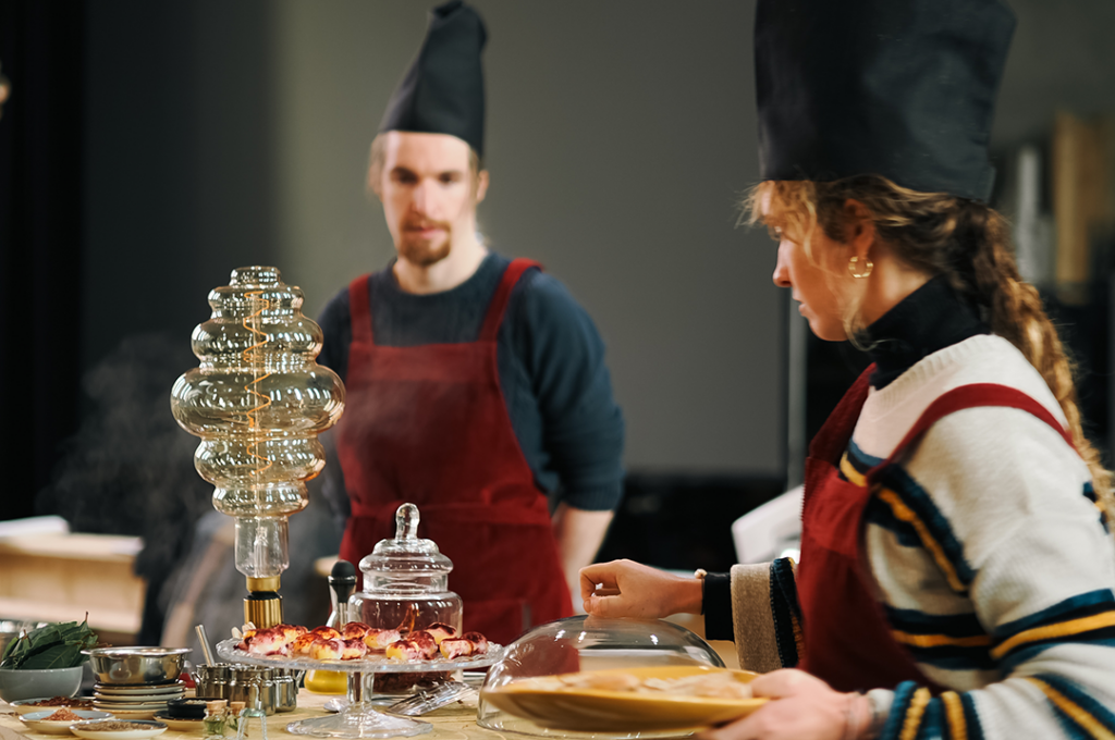 P21 Par les bouches © Cie Derezo